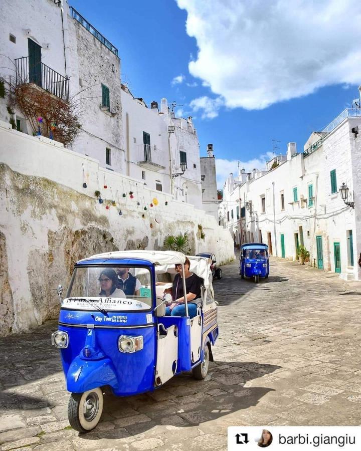 Suite 800 Ostuni Luaran gambar